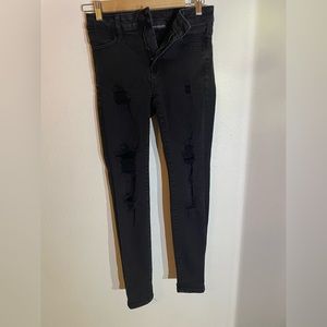 American Eagle next level stretch distressed, short, black, skinny jeans, size 4